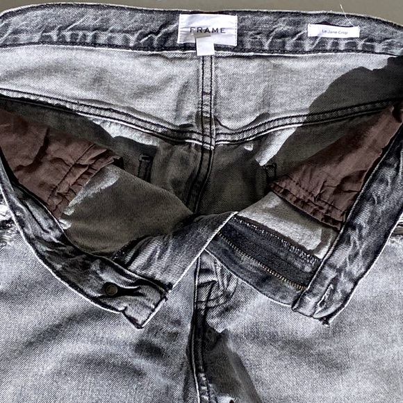 FRAME LE JANE CROP Women’s High Rise Cropped Distressed Jean Kallin Rips size 31 - Picture 8 of 11